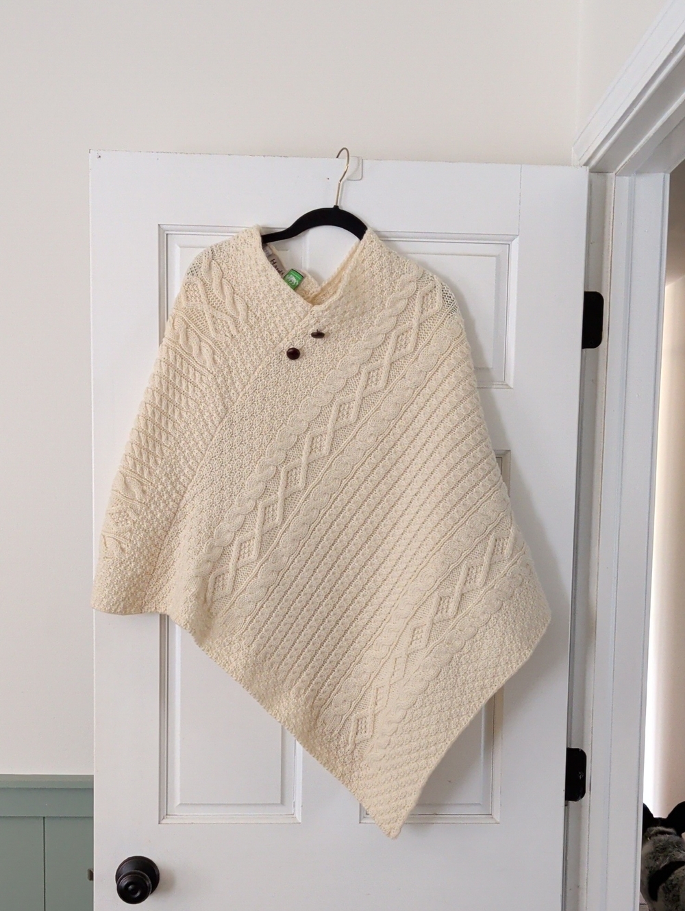 Irish Wool Cream Cable-Knit Poncho